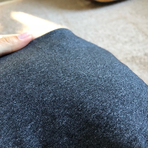 🍋LULULEMON Power Pose tank size 6 - Picture 6 of 6